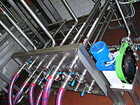 Montáž potrubí na chlazení produktové vody